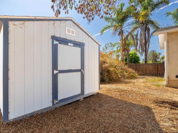 8271 Golden Ave, Lemon Grove CA 91945