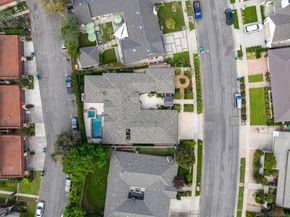 1879 Tahiti Drive, Costa Mesa CA 92626