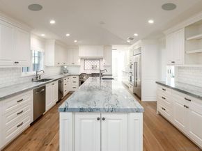 1879 Tahiti Drive, Costa Mesa CA 92626