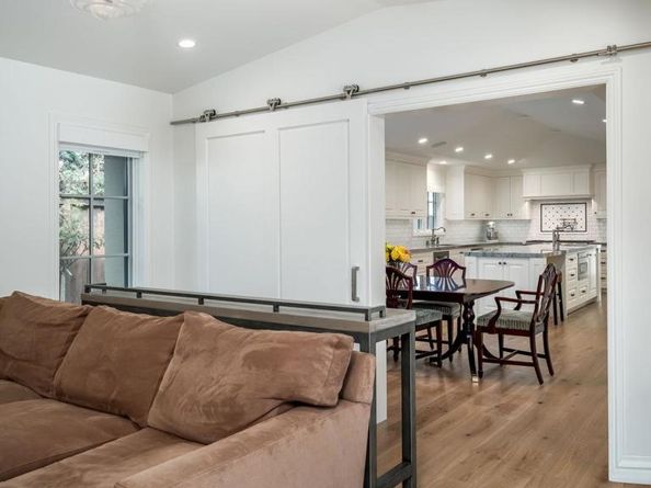 1879 Tahiti Drive, Costa Mesa CA 92626