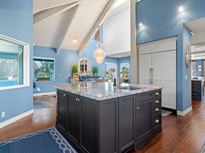 2122 Del Mar Heights Rd, Del Mar CA 92014