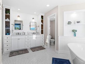 2122 Del Mar Heights Rd, Del Mar CA 92014