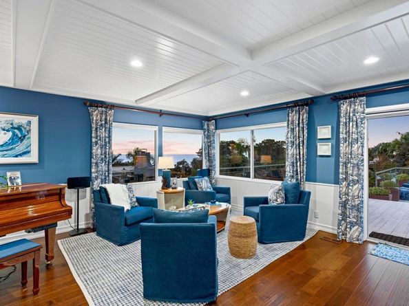 2122 Del Mar Heights Rd, Del Mar CA 92014