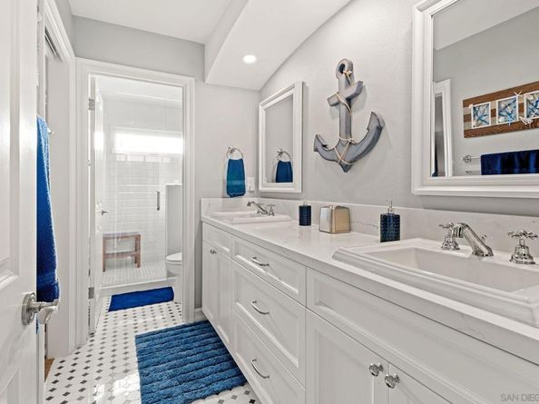 2122 Del Mar Heights Rd, Del Mar CA 92014