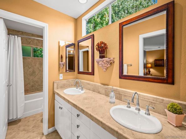 6502 La Paloma St., Carlsbad CA 92009