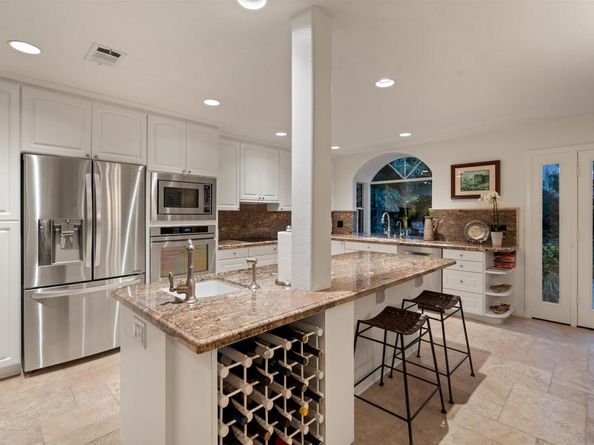 6502 La Paloma St., Carlsbad CA 92009