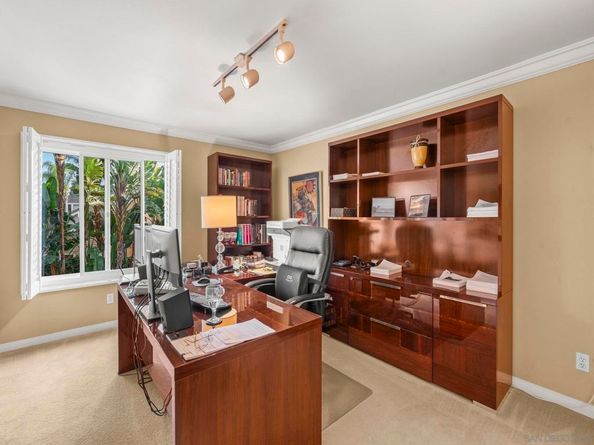 6502 La Paloma St., Carlsbad CA 92009