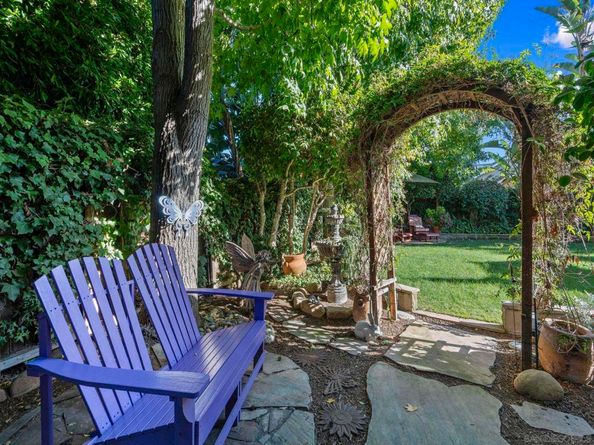 6502 La Paloma St., Carlsbad CA 92009