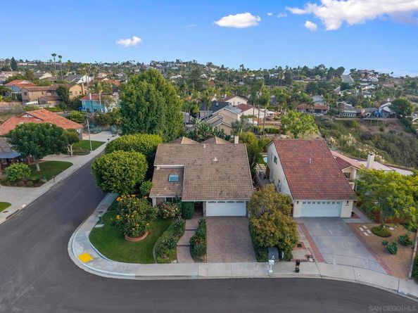 6502 La Paloma St., Carlsbad CA 92009
