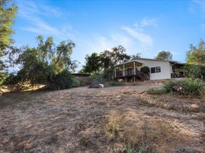 11493 Eucalyptus Hills Dr, Lakeside CA 92040