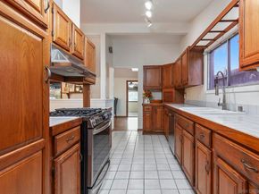 2546 Marathon Dr, San Diego CA 92123