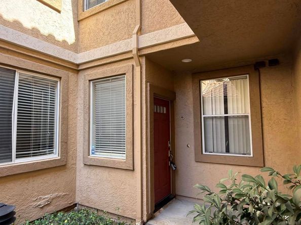 12530 Heatherton  Ct 31, San Diego CA 92128