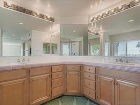 6709 Lonicera Street, Carlsbad CA 92011