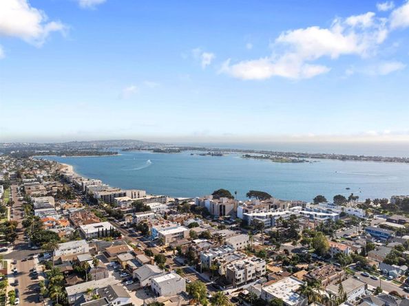 1654 Oliver Ave 6, San Diego CA 92109