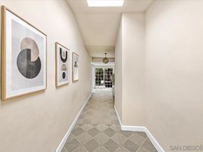 7202 Via Capri, La Jolla CA 92037