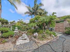 7202 Via Capri, La Jolla CA 92037