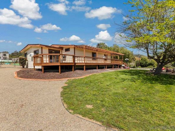 3232 N Twin Oaks Valley Rd, San Marcos CA 92069
