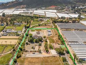 3232 N Twin Oaks Valley Rd, San Marcos CA 92069