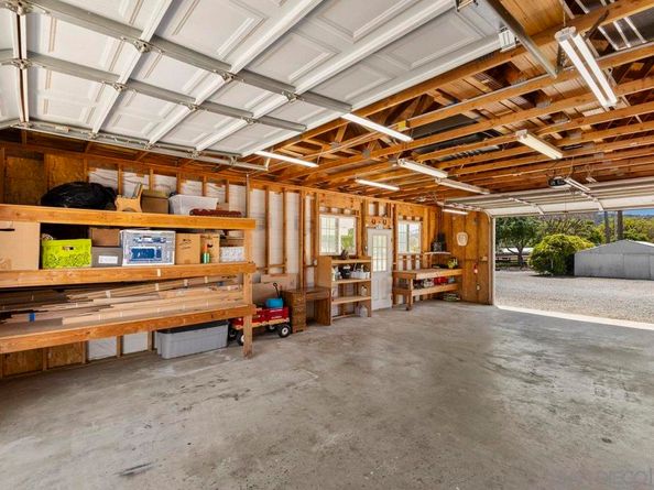 3232 N Twin Oaks Valley Rd, San Marcos CA 92069