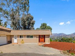 9518 Cypress St, Lakeside CA 92040