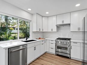 16407 Caminito Vecinos 155, San Diego CA 92128
