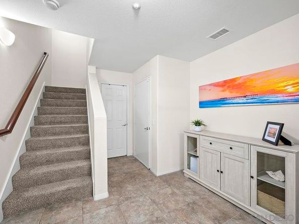 5432 Zeil Place, San Diego CA 92105