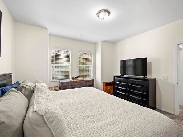 5432 Zeil Place, San Diego CA 92105