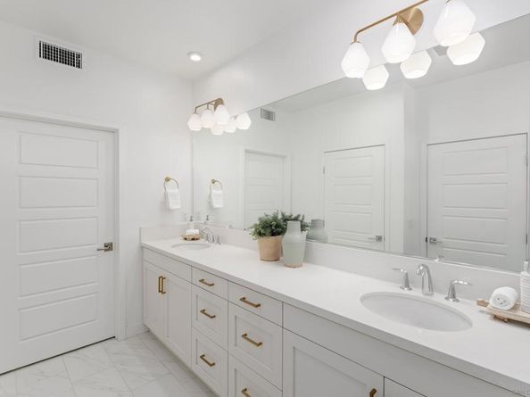 2731 Via Avella, San Diego CA 92108