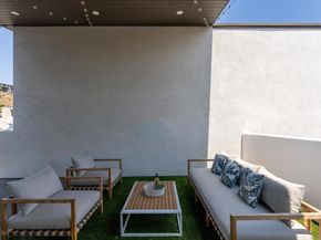 2731 Via Avella, San Diego CA 92108