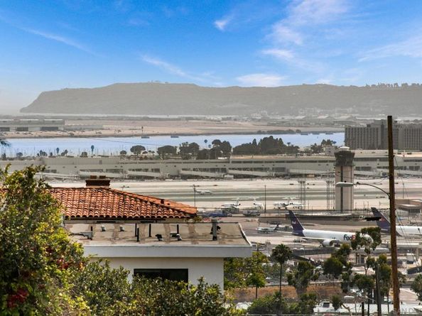 1694 Torrance St, San Diego CA 92103