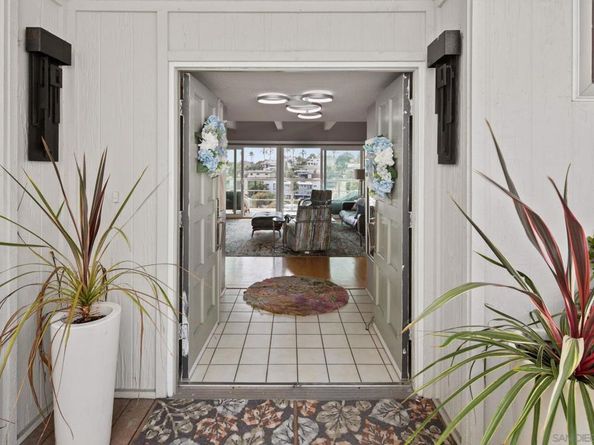 1694 Torrance St, San Diego CA 92103