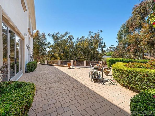 3745 Vista Pointe, Bonita CA 91902