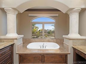 3745 Vista Pointe, Bonita CA 91902
