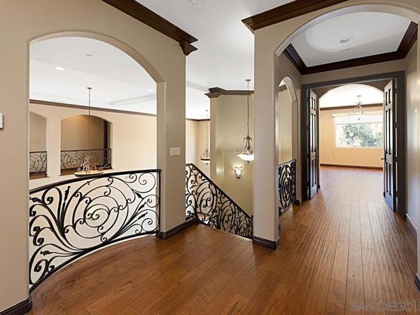3745 Vista Pointe, Bonita CA 91902