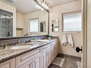 5979 Via Zurita, La Jolla CA 92037