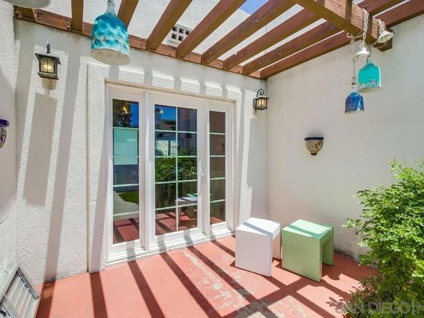 4153 1/2 Adams, San Diego CA 92116