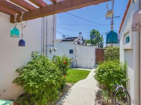 4153 1/2 Adams, San Diego CA 92116