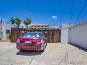 4153 1/2 Adams, San Diego CA 92116