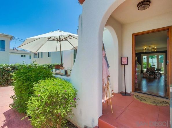 4153 1/2 Adams, San Diego CA 92116