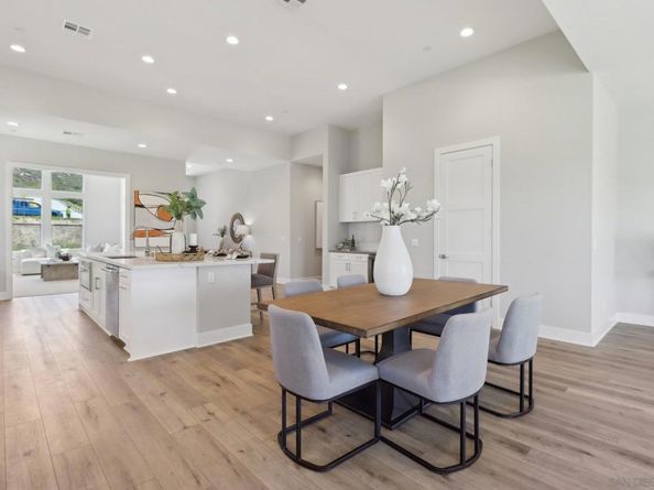 15123 Larchmont St, Poway CA 92064