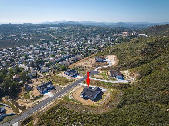 15123 Larchmont St, Poway CA 92064