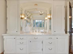 1205 Muirlands Dr, La Jolla CA 92037