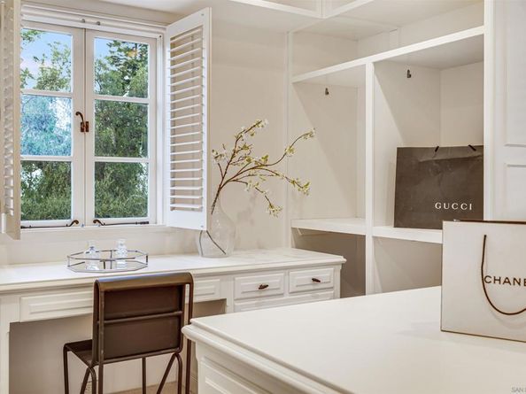 1205 Muirlands Dr, La Jolla CA 92037