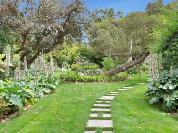 1205 Muirlands Dr, La Jolla CA 92037