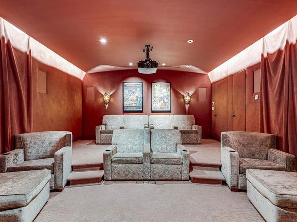 1205 Muirlands Dr, La Jolla CA 92037