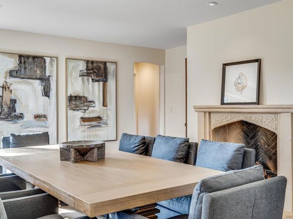 1205 Muirlands Dr, La Jolla CA 92037