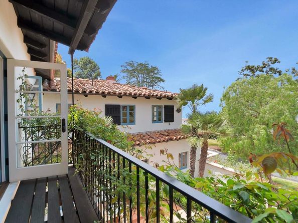 1205 Muirlands Dr, La Jolla CA 92037