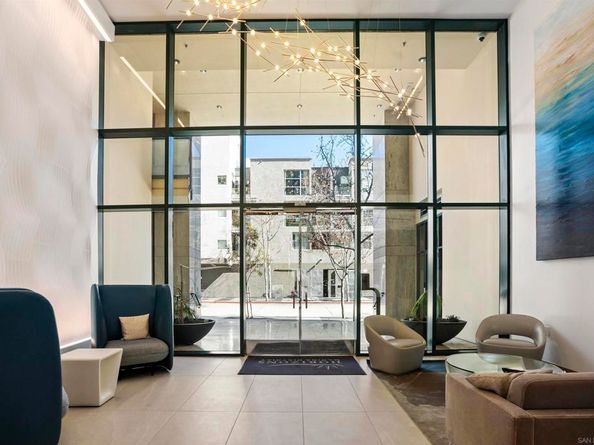 510 1st Ave 302, San Diego CA 92101