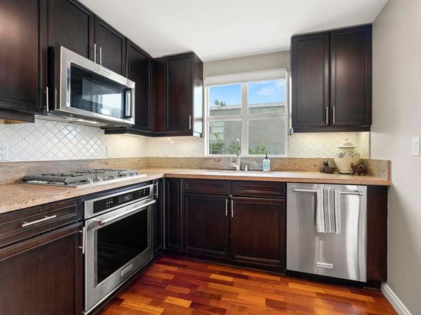 510 1st Ave 302, San Diego CA 92101