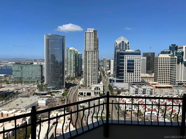 700 W Harbor 2501, San Diego CA 92101
